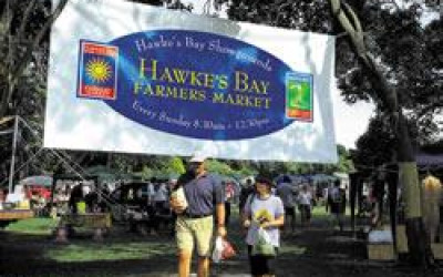 hawkes bay farmers market.jpg